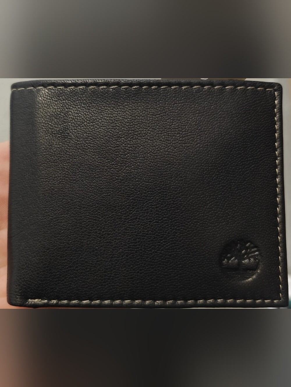 Timberland Men's Leather Wallet with Attached Flip Pocket - Black